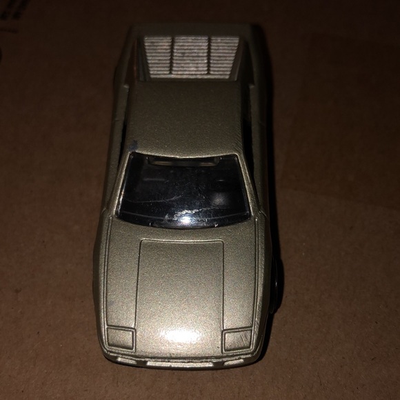 Hot Wheels Ferrari Testarosa - Picture 8 of 10